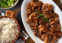 Savory Chicken Thighs with Figs