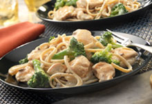 Whole Wheat Pasta Alfredo with Chicken & Broccoli