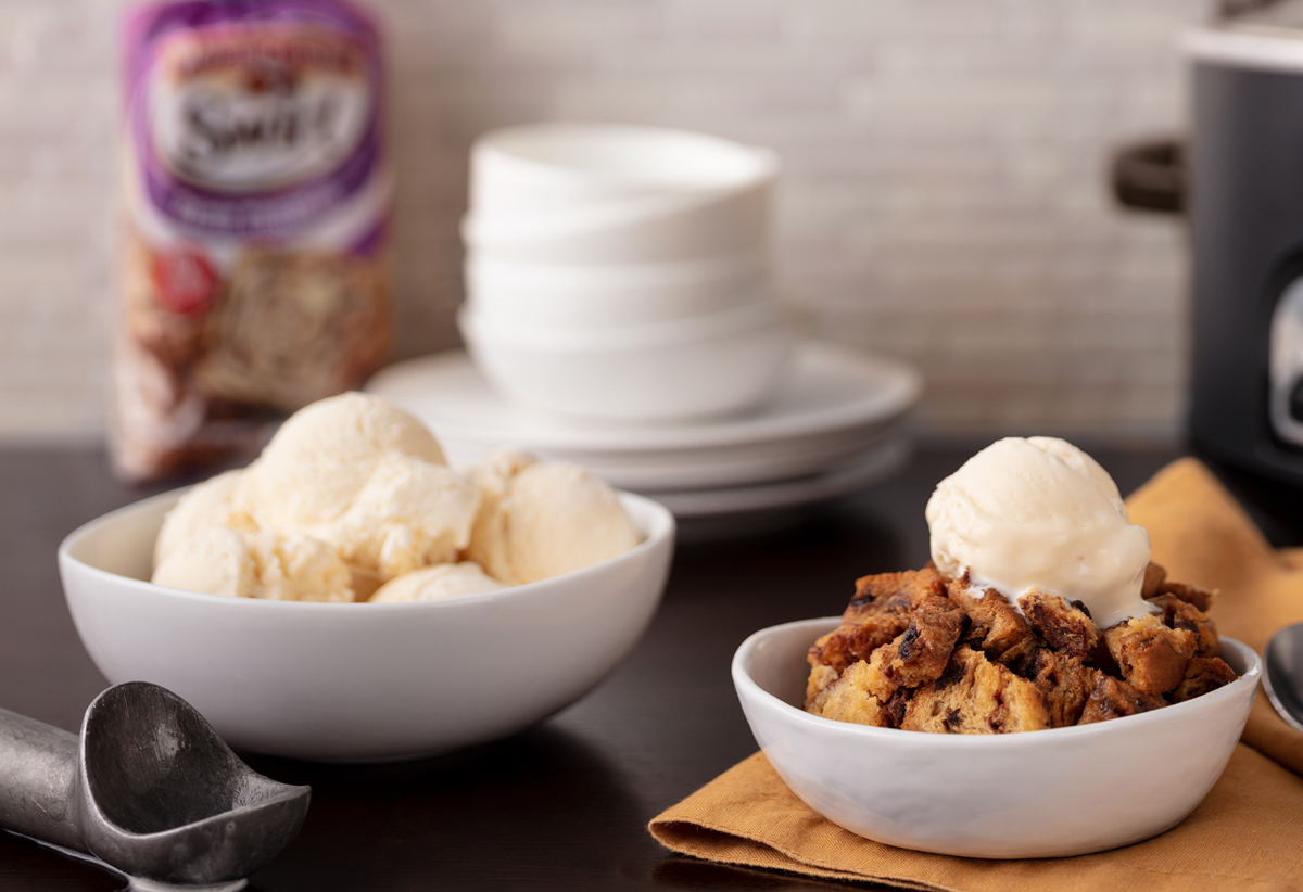 Slow Cooker Raisin Cinnamon Bread Pudding