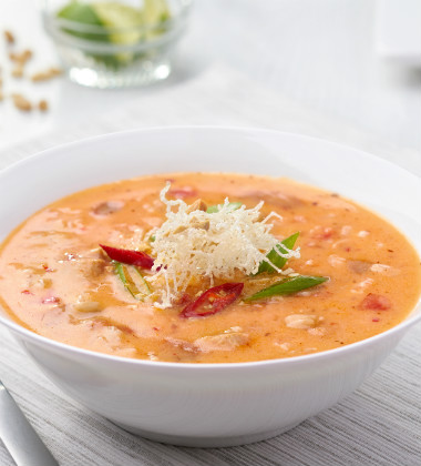 CAMPBELL'S® RESERVE SPICY THAI STYLE CHICKEN SOUP
CAMPBELL'S® RESERVE SPICY THAI STYLE CHICKEN SOUP