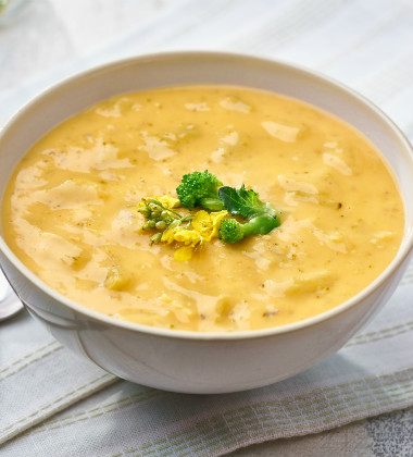 CAMPBELL'S® SIGNATURE BROCCOLI CHEDDAR
CAMPBELL'S® SIGNATURE BROCCOLI CHEDDAR
