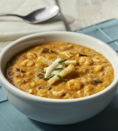 CAMPBELL'S® SIGNATURE SEAFOOD & WILD RICE CHOWDER
CAMPBELL'S® SIGNATURE SEAFOOD & WILD RICE CHOWDER