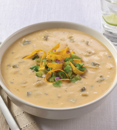 CAMPBELL'S RESERVE ROASTED POBLANO & WHITE CHEDDAR SOUP WITH TOMATILLOS
CAMPBELL'S RESERVE ROASTED POBLANO & WHITE CHEDDAR SOUP WITH TOMATILLOS