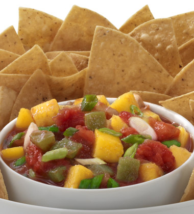 TROPICAL FRUIT SALSA WITH CHIPS TROPICAL FRUIT SALSA WITH CHIPS
