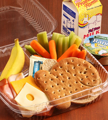 BUILD YOUR OWN DELI KIT WITH GOLDFISH BREAD BUILD YOUR OWN DELI KIT WITH GOLDFISH BREAD