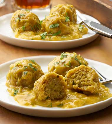 MINI CURRIED CHICKEN MEATBALLS MINI CURRIED CHICKEN MEATBALLS
