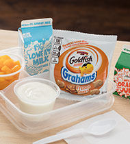 JUST PEACHY FRENCH TOAST PARFAIT GOLDFISH® GRAHAMS BAKED WITH WHOLE GRAIN FRENCH TOAST JUST PEACHY FRENCH TOAST PARFAIT GOLDFISH® GRAHAMS BAKED WITH WHOLE GRAIN FRENCH TOAST