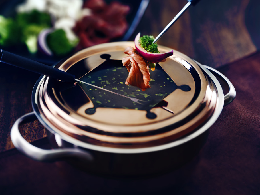 Fondue au bœuf et au vin rouge