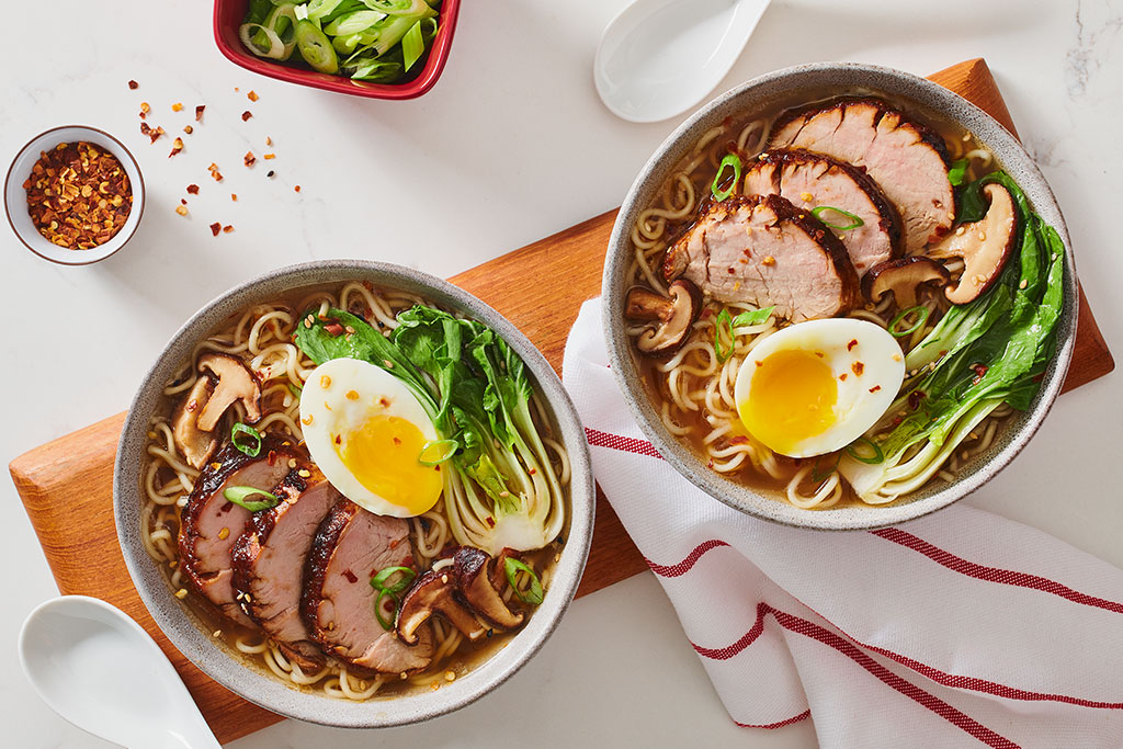 Nouilles ramen au porc rôti