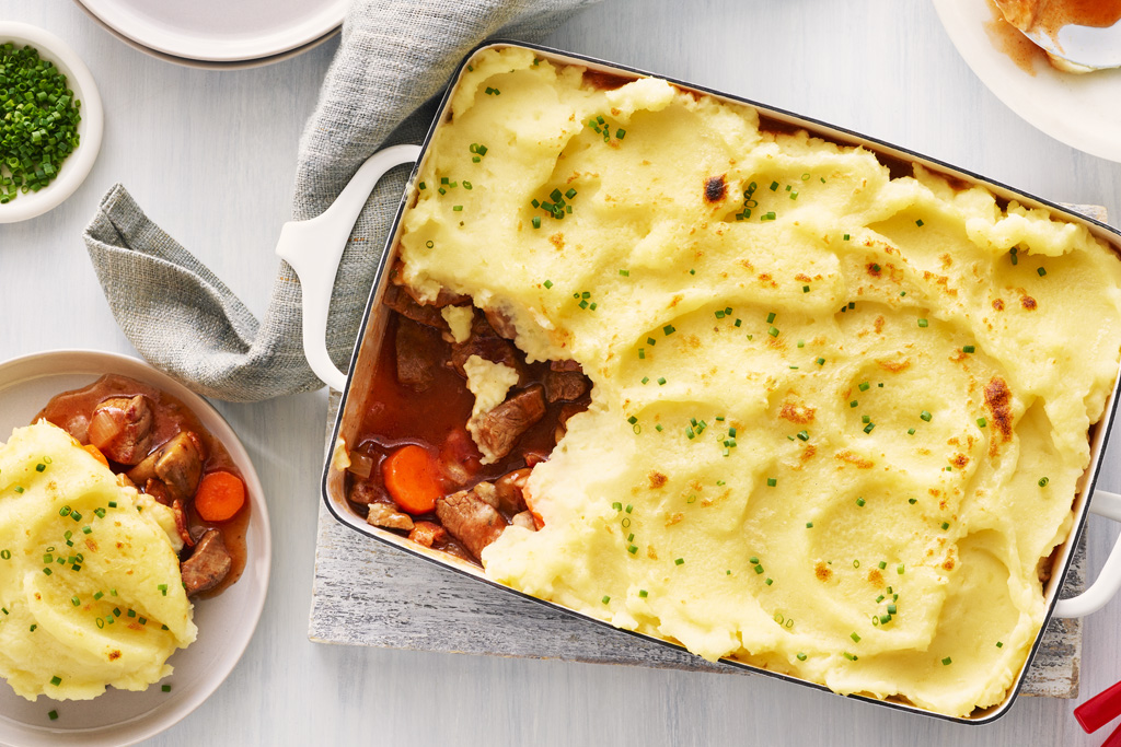 Beef Bourguignon Shepherd S Pie Recipe Cook With Campbells Canada