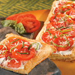 Tomato Herb White Pizza