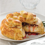 Dried Cherries, Pecans & Rosemary Brie en Croute