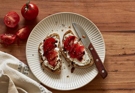 Tomato & Ricotta Toast