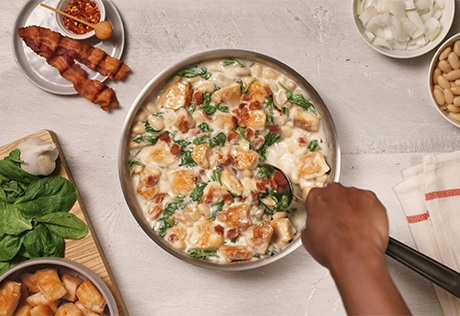 Italian Chicken Skillet With Spinach And Bacon Campbell Soup Company