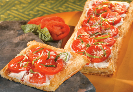 Tomato Herb White Pizza