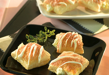 Lemon Thyme Cream Puffs