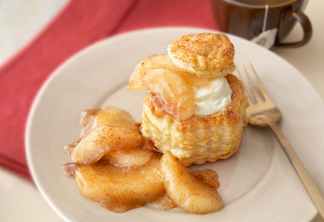 Cheesecake-Filled Apple Pie Shells