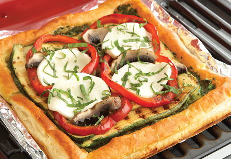 Grilled Veggie Puff Pizza