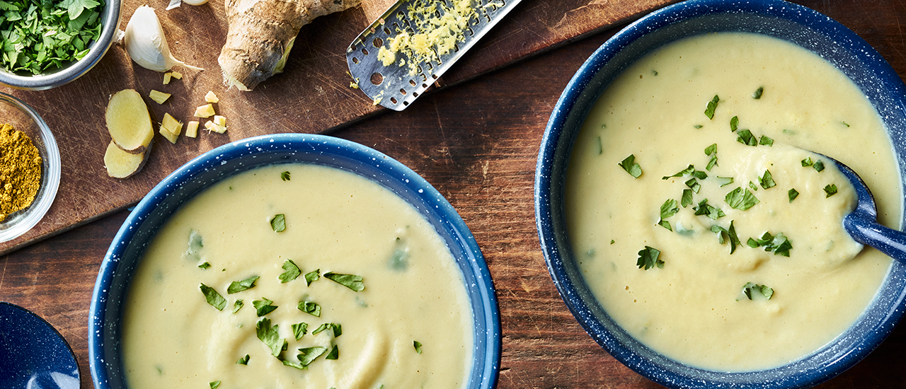Roasted Cauliflower Soup with Curry and Ginger