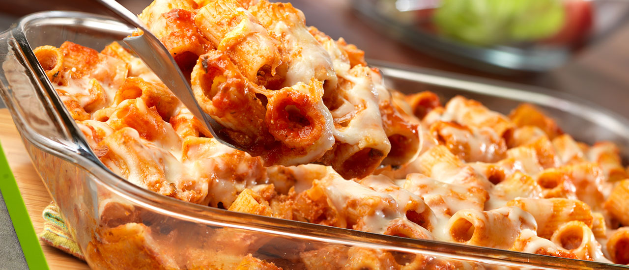 three cheese spicy sausage baked rigatoni